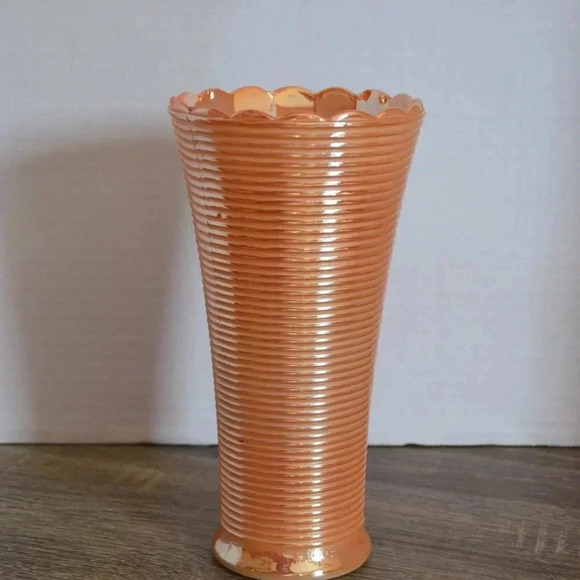 Vtg  Peach Luster Vase - Picture 2 of 7